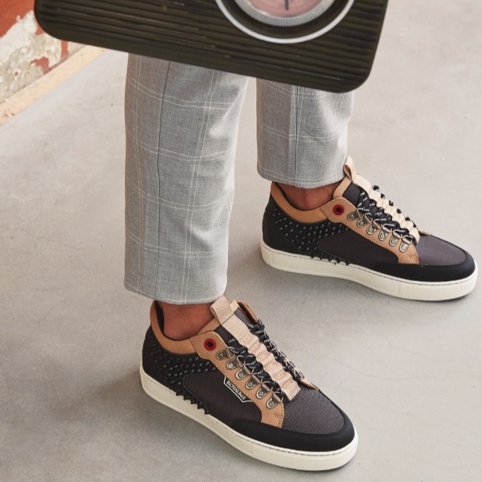 ROYAUMS men's footwear